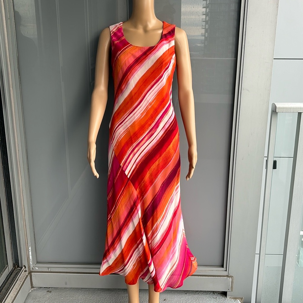 Vintage Maxi Dress - Picture 9 of 16